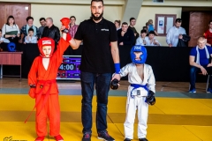 Чемпион Трач Никита