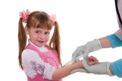 врач-делает-манту